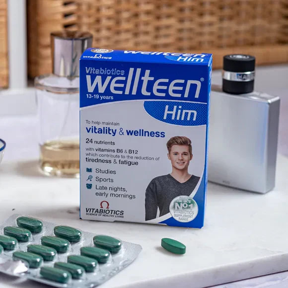 Vitabiotics Wellteen Him – Multivitamin & Minerals for Teenage Boys’ Growth & Energy (30 Tablets, UK Imported)