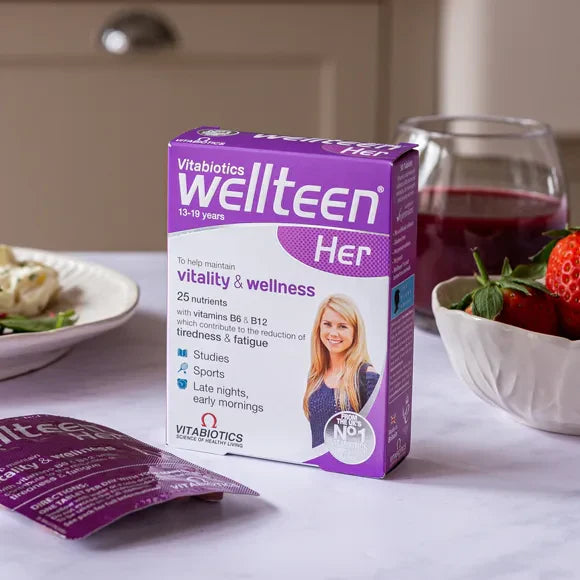 Vitabiotics Wellteen Her supports teenage girls’ growth, skin health, energy, and immune function with essential vitamins and minerals. 30 tablets, UK imported.